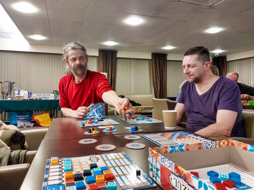 Playing Azul